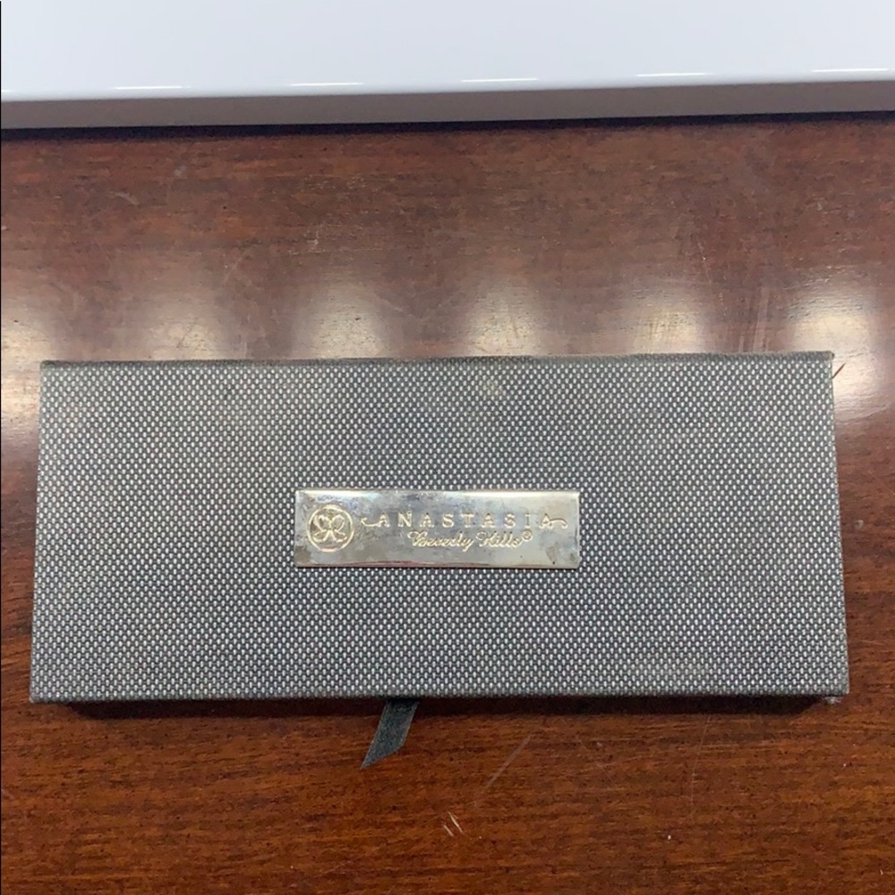 Anastasia Beverley Hills Self made palette